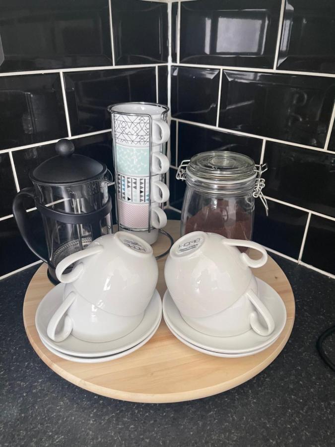2 Bedroom Apartment Ground Floor Eastbourne Town Centre Экстерьер фото